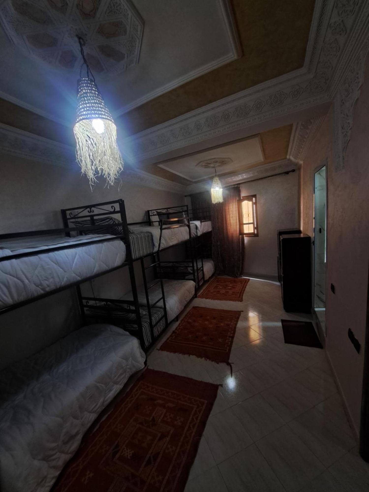 Auberge de jeunesse Mira